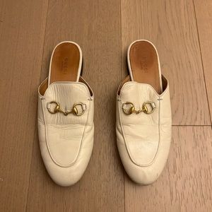 GUCCI leather slipper, size 7